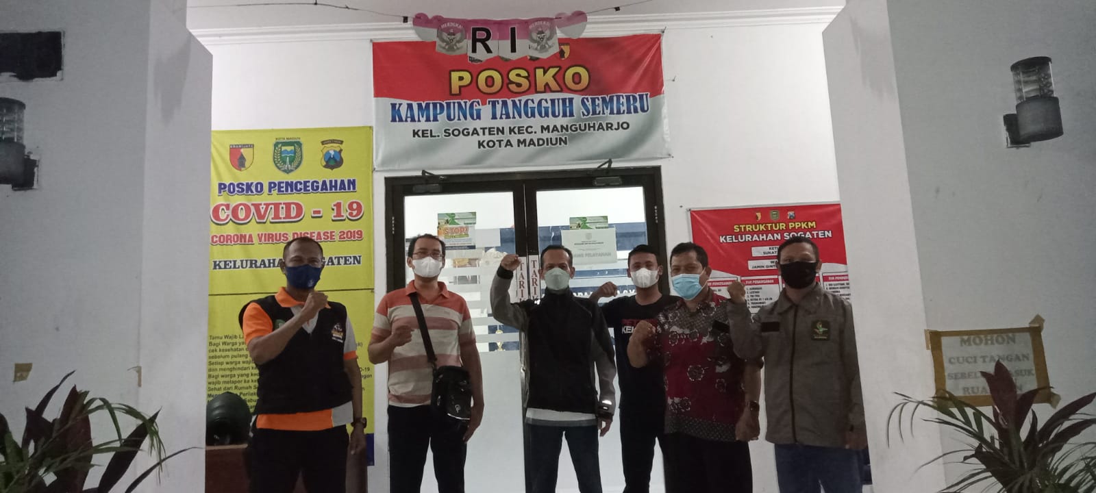 UPAYA KEWASPADAAN BERSAMA, KELURAHAN SOGATEN GELAR POSKO RUTIN TIAP MALAM